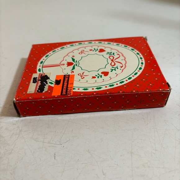 🛍️3/$30 Vintage NIB Russ‎ ceramic Christmas holiday tree wreath ornament - Picture 5 of 11
